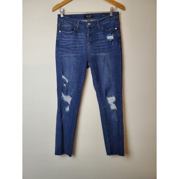 Judy Blue 7/28 MID Rise Skinny Jeans Blue Distressed FRAY RAW Hems Stretch - Picture 13 of 13